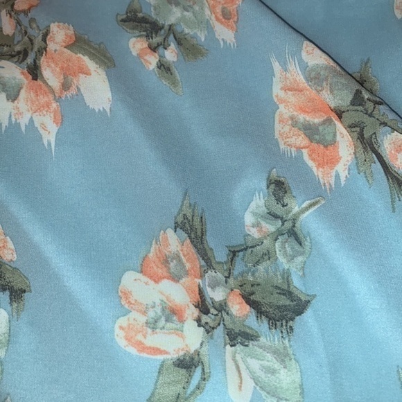 Staccato Blue Floral Shift Dress Size Large Long Sleeve Round Neck Chiffon - Picture 7 of 8